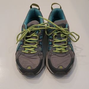 Womens Asics grey running shoe Size 9